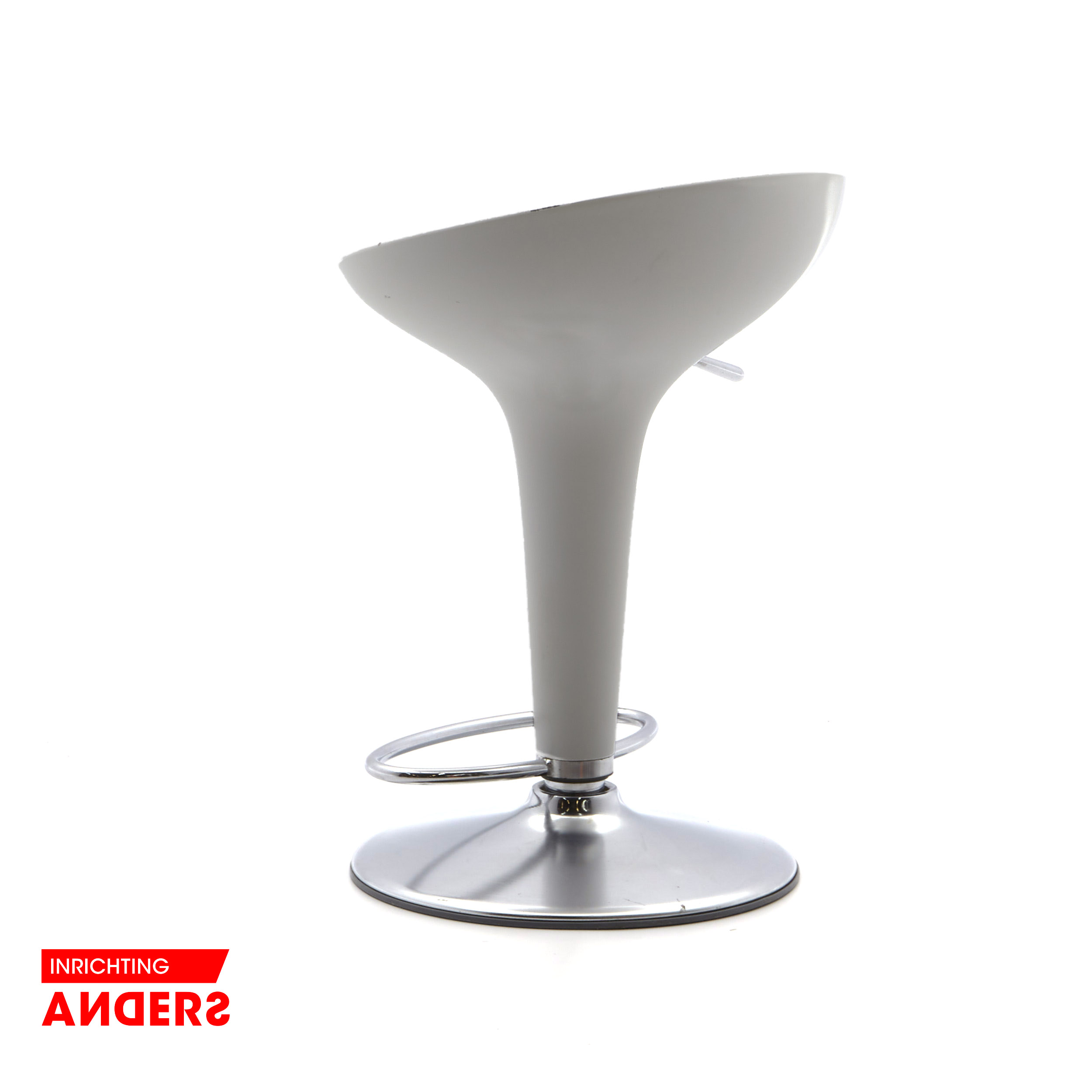 Magis Bombo Stool Barkruk (hoogte verstelbaar) Kleur wit Inrichting Anders Nieuwe en Tweedehands Designmeubels Magis Bombo Stool Barkruk (hoogte verstelbaar) Kleur wit Inrichting Anders Nieuwe en Tweedehands Designmeubels