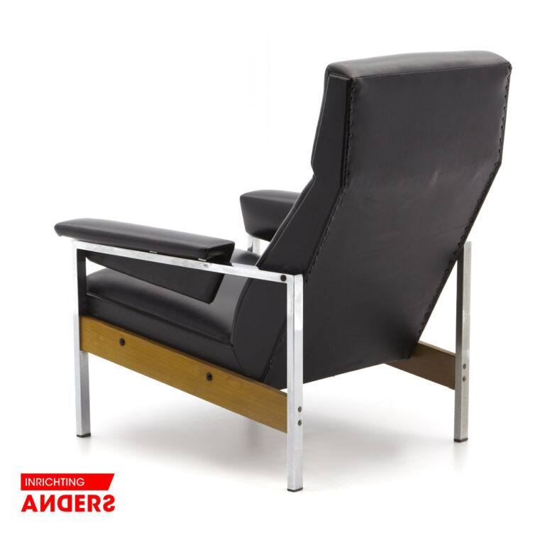 De ster Gelderland Fauteuil kleur zwart Inrichting Anders Nieuwe en Tweedehands Designmeubels