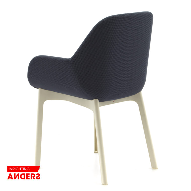 KARTELL CLAP STOEL Antraciet By Patricia Urquiola kleur antrtaciet/blauw Inrichting Anders Nieuwe en Tweedehands Designmeubels