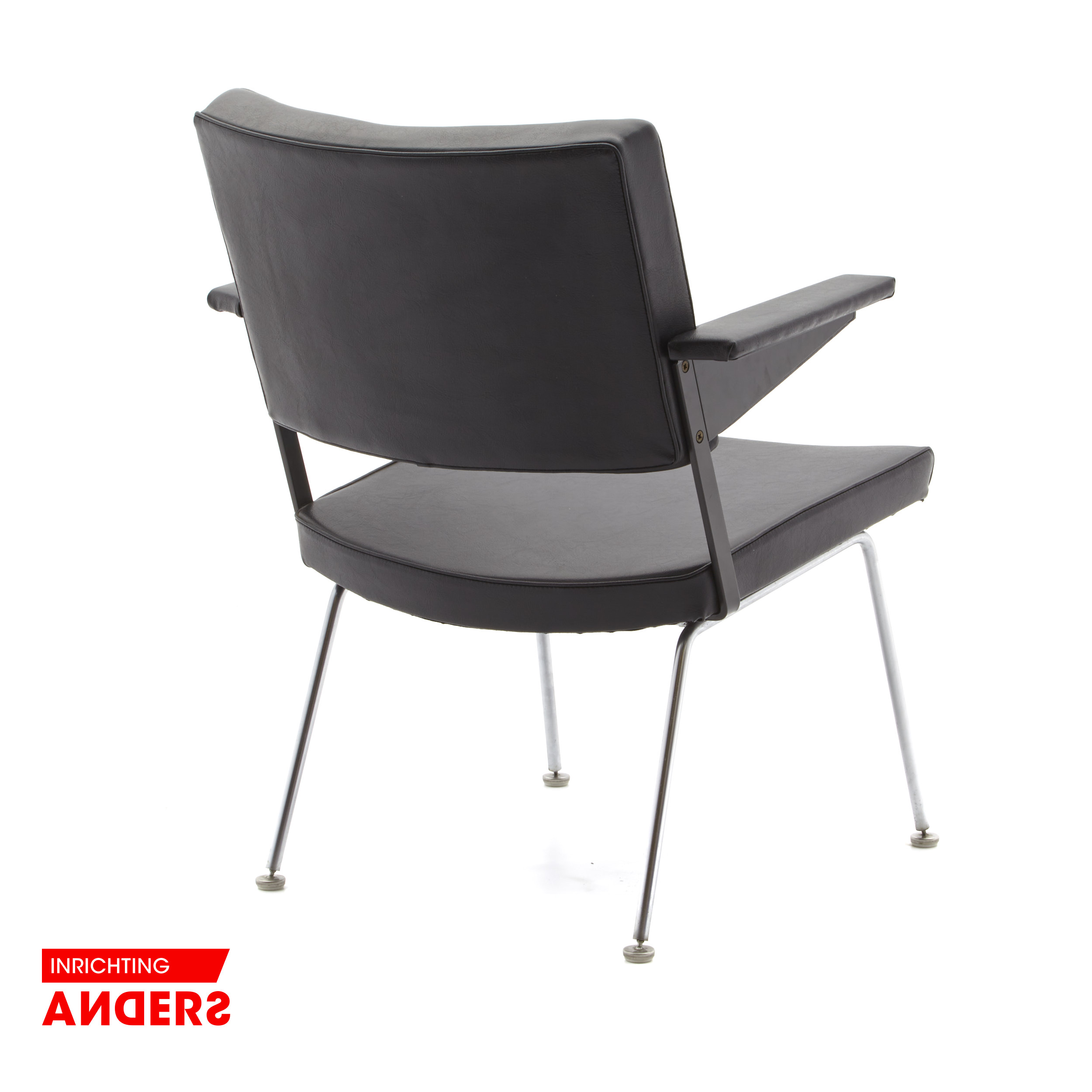Gispen Cordrmeyer 1265 4 poot zwart skai Inrichting Anders Nieuwe en Tweedehands Designmeubels Gispen Cordrmeyer 1265 4 poot zwart skai Inrichting Anders Nieuwe en Tweedehands Designmeubels